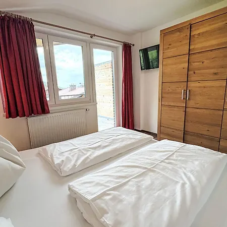 Justine - 9 By Interhome * Капрун